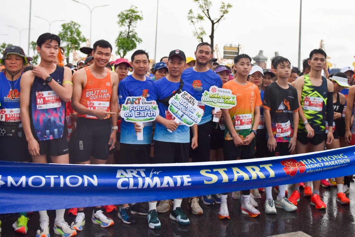 pham thi hong le len ngoi tai giai chay hai phong legacy marathon 2026 hinh anh 2