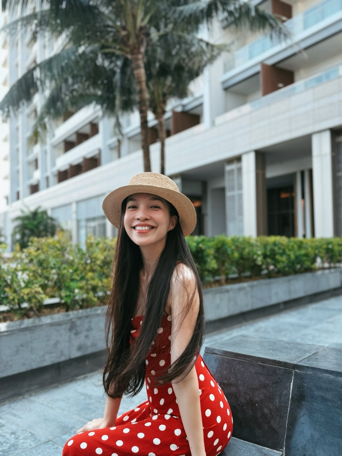 sao viet 18 5 van mai huong khoe anh cuc cuon, dan mang bat cuoi vi caption hinh anh 13