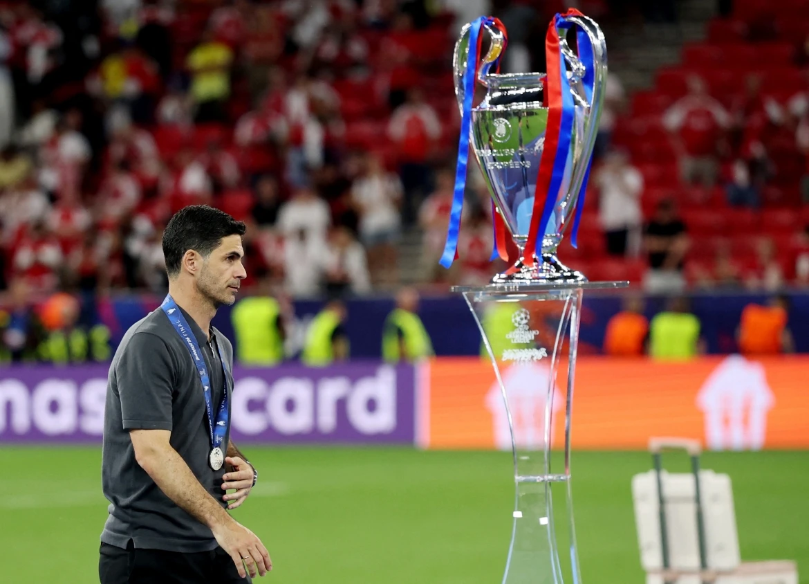 hlv mikel arteta noi gi sau that bai truoc psg o chung ket cup c1 chau Au hinh anh 2