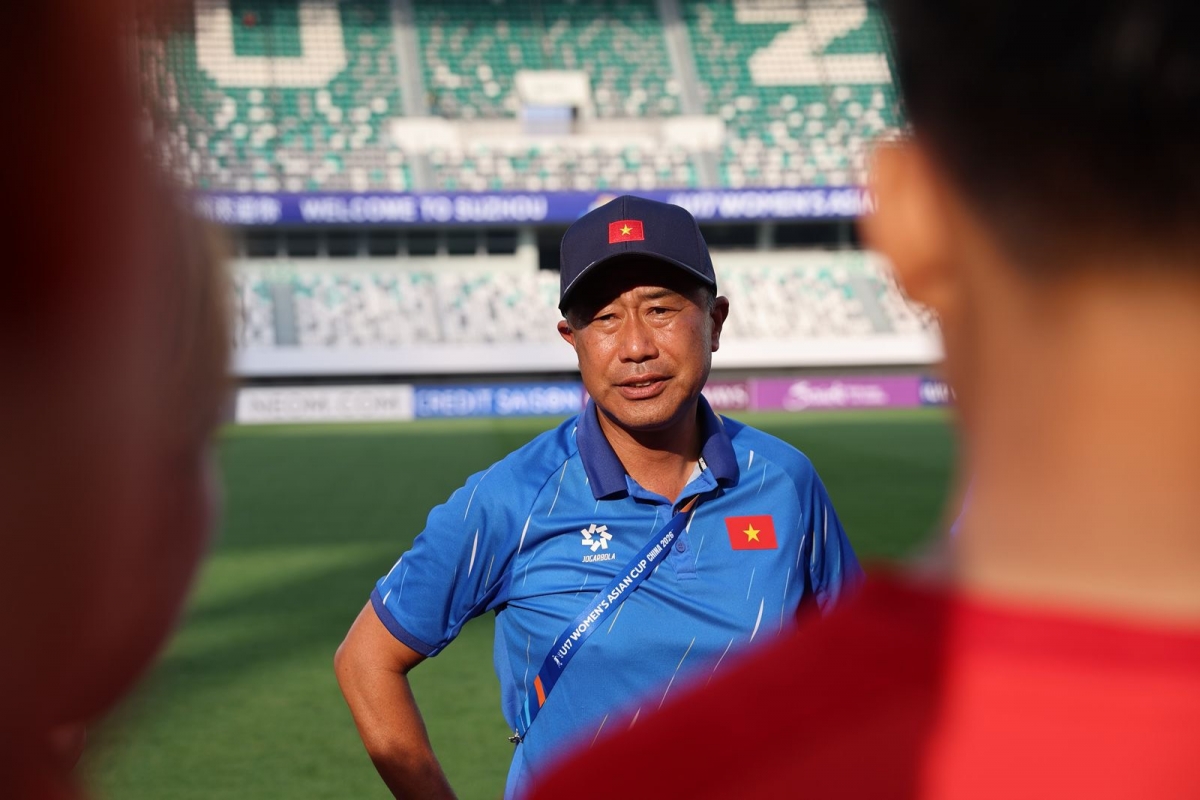 hlv u17 nu viet nam noi loi gan ruot khi loi hen voi world cup hinh anh 1