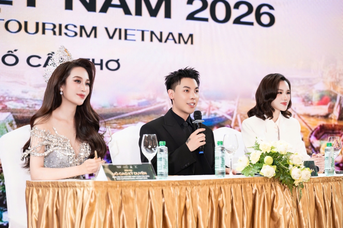 btc hoa hau - nam vuong du lich viet nam 2026 noi gi ve nghi van dan xep ket qua hinh anh 1
