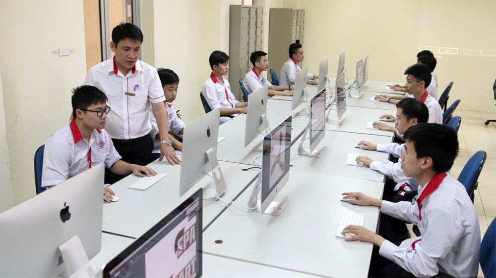 ha noi du kien ho tro 100 hoc phi cho nguoi hoc cac nganh, nghe trong diem hinh anh 1