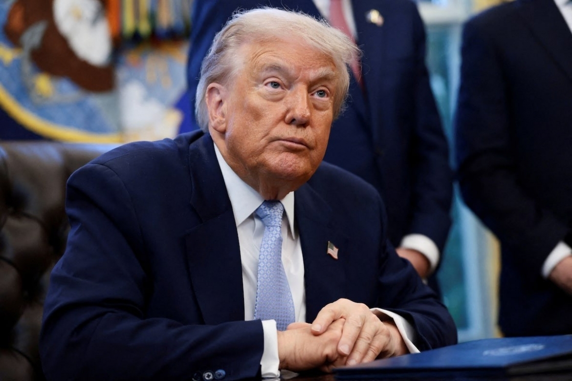Ong trump tuyen bo my se thu hoi kho uranium da lam giau cua iran hinh anh 1