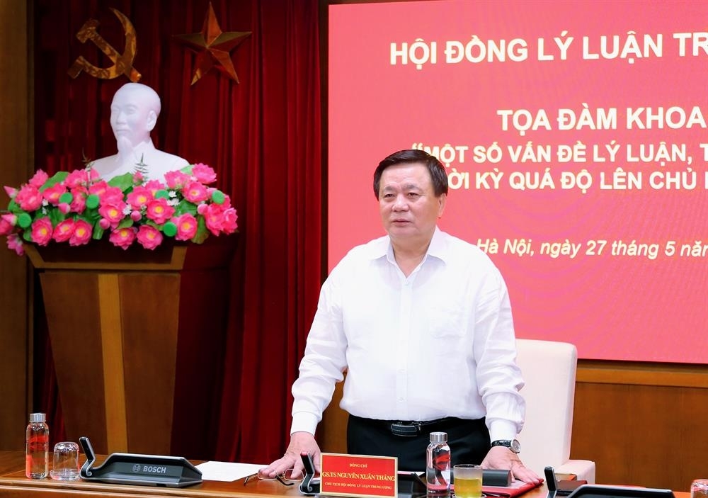 kinh te thi truong dinh huong xhcn nhat quan lay con nguoi lam trung tam hinh anh 1