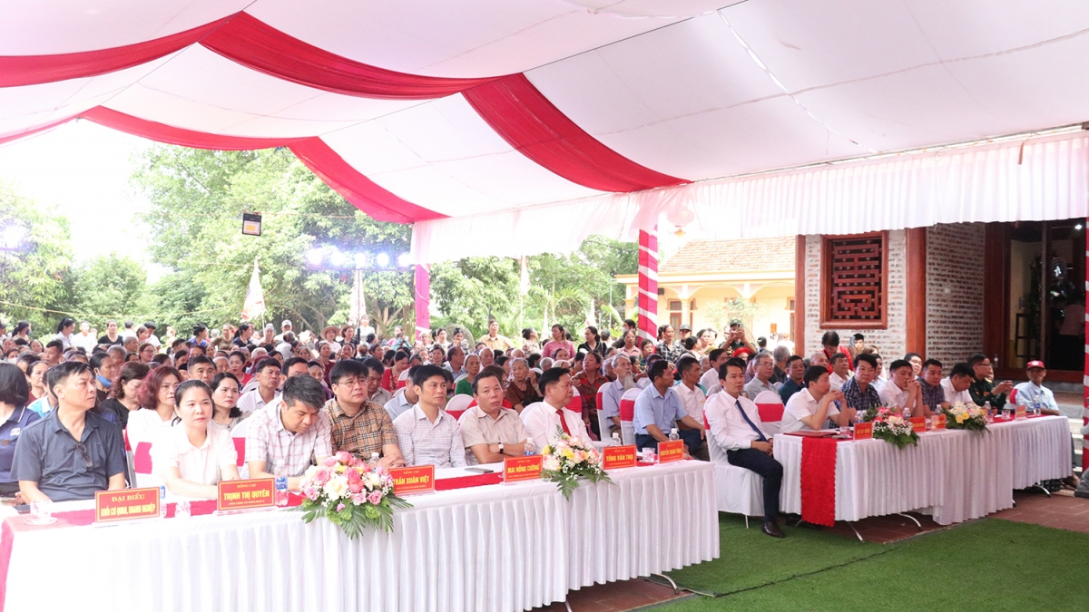 le hoi phu suoi thanh hoa trang nghiem, lan toa gia tri van hoa truyen thong hinh anh 1