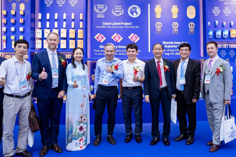 gian hang vinamilk thu hut dong dao khach tham quan tai trien lam sua 2026 hinh anh 6