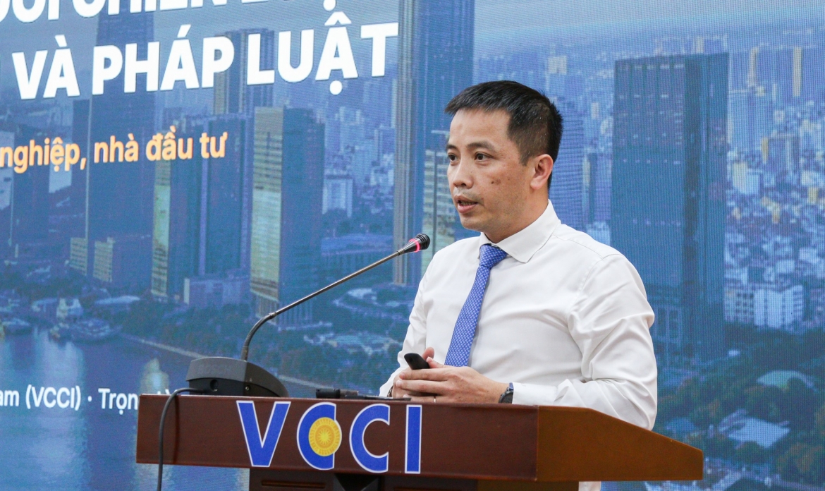 chuyen tu tien kiem sang hau kiem cu hich cho moi truong dau tu tp.hcm hinh anh 2