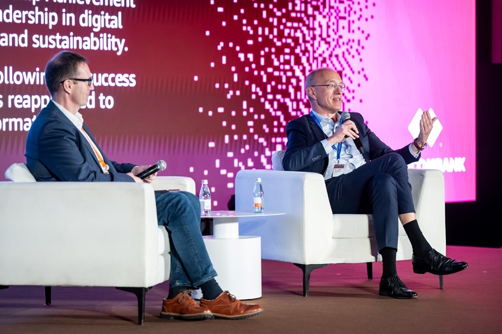 CEO Techcombank Jens Lottner: Tái định nghĩa cạnh tranh nhờ chiến lược “AI-first”
