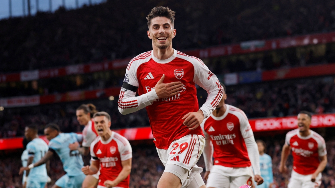 ket qua bong da hom nay 19 5 arsenal thang toi thieu, cho vo dich ngoai hang anh hinh anh 1