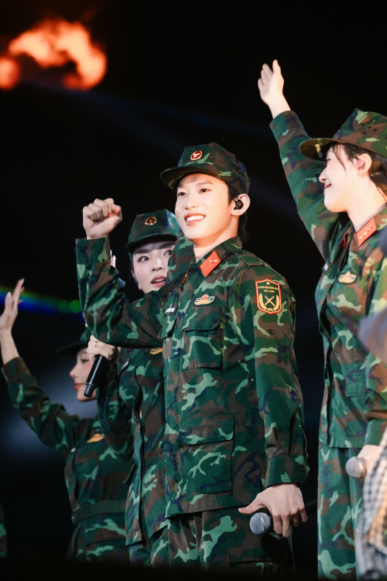sao viet 13-5 toc tien va hien thuc sinh nhat cung ngay, nhan sac chiem song mxh hinh anh 13