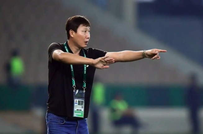 kim sang-sik, park hang-seo to attend u14 int l football festival gia lai 2026 picture 1