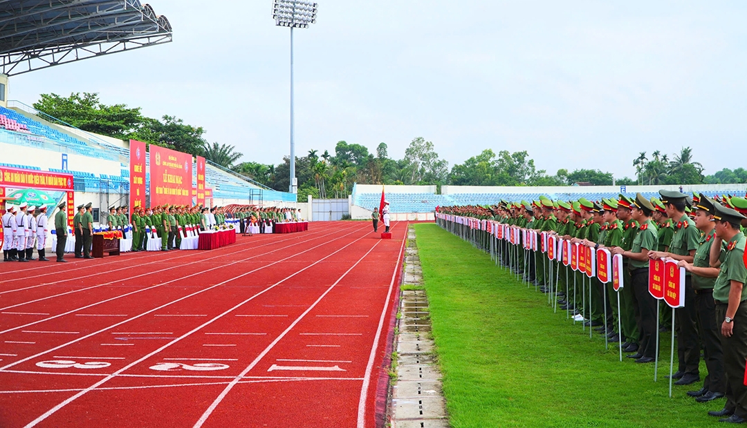 gan 1600 van dong vien tham gia hoi thao khoe vi an ninh to quoc tai Da nang hinh anh 1