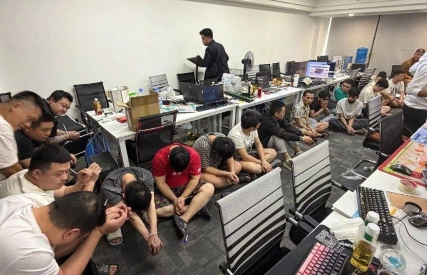 bo ngoai giao thong tin vu hang tram nguoi viet bi bat o campuchia va indonesia hinh anh 1