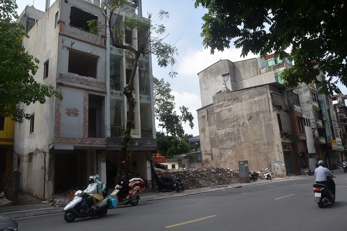 37 ho dan thuy khue roi nha, ban giao mat bang thi cong ga ngam, tuyen metro so 2 hinh anh 1