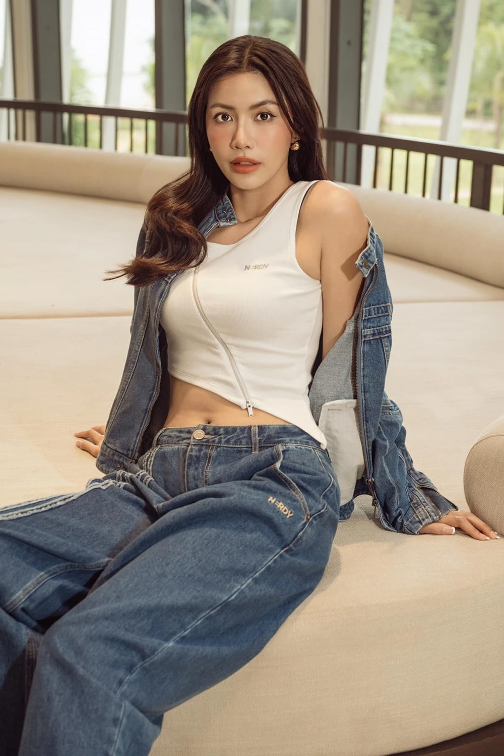 sao viet 4 5 h hen nie mua nha moi, vo tan phat met moi vi pr phim hinh anh 12