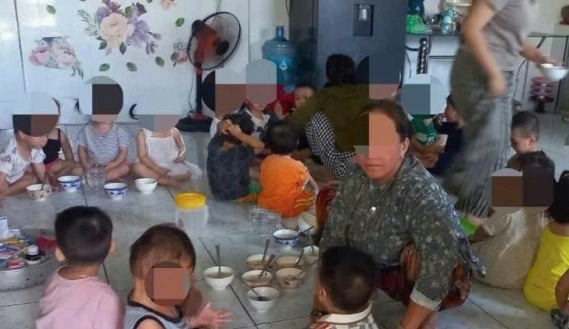 giai the mot nha tre tu thuc sau vu be trai tu vong nghi bi nghen thuc an hinh anh 1