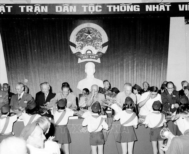 mat tran to quoc viet nam qua cac ky dai hoi hinh anh 1