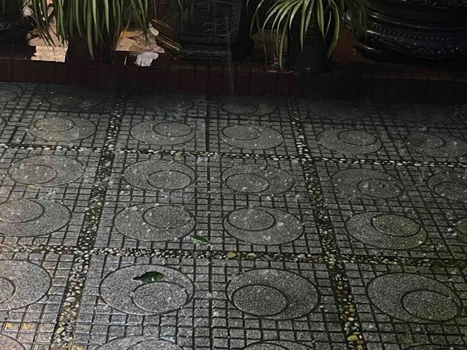 ha noi xuat hien mua da hinh anh 1
