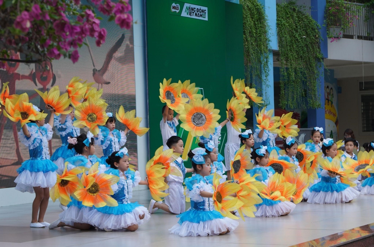 cuoc thi toan quoc lan toa loi song xanh va nang dong cho hoc sinh tieu hoc hinh anh 4