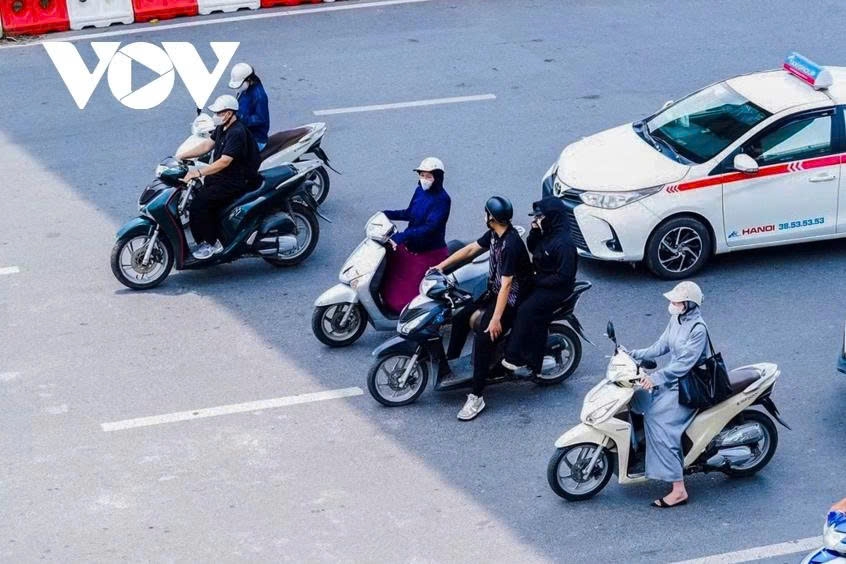 thoi tiet ngay 15 5 nang nong bao trum mien bac, ha noi co noi tren 37 do c hinh anh 1