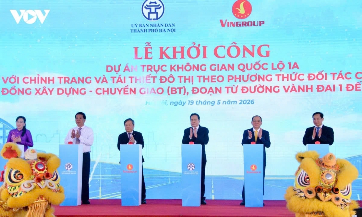 na chairman attends groundbreaking ceremony for hanoi mega infrastructure project picture 1
