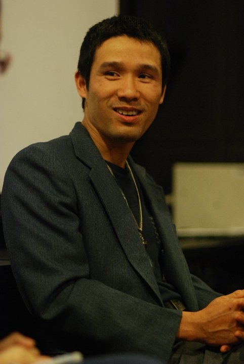 nam chinh thoi xa vang bo man anh di hoc Dong y, song kin tieng chua benh hinh anh 5
