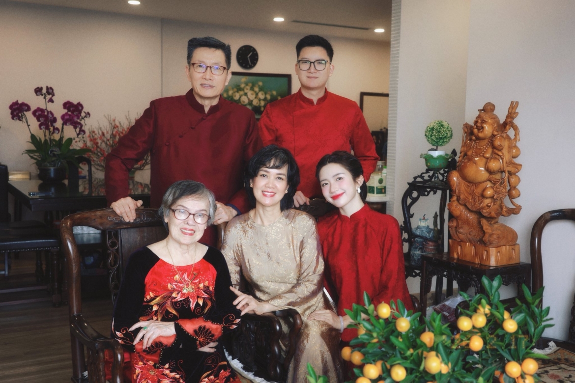 my nhan gen z cua vtv xinh dep, da tai va la chau dau nsUt chi trung hinh anh 7