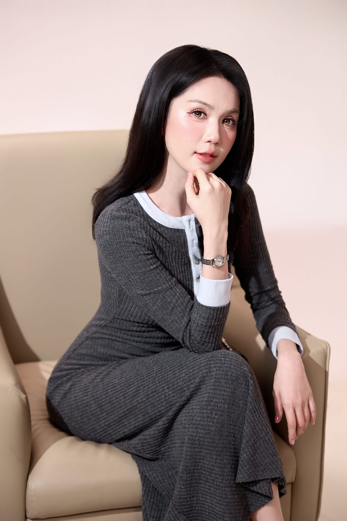 sao viet 14-5 toc tien ho bao trong tiec sinh nhat, nha phuong e ap hinh anh 10