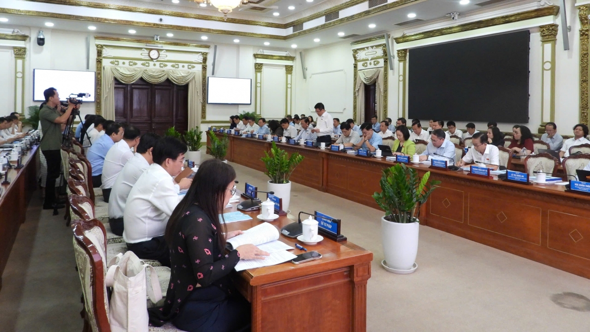 pho chu tich quoc hoi xac dinh tp.hcm - Dong nai - tay ninh la cuc tang truong hinh anh 1