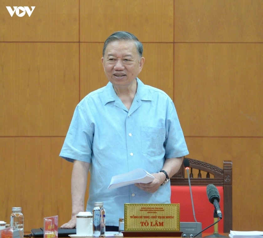 top vietnamese leader calls for concentrating resources on growth poles picture 1