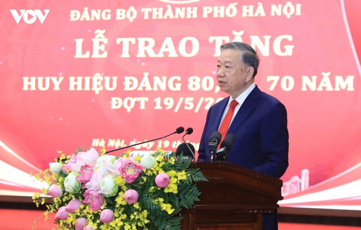top leader calls for greater responsibility, moral leadership among party members picture 1