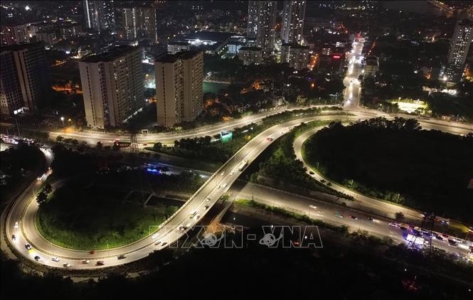 nguoi dan tro lai ha noi, un tac keo dai trong dem tren cao toc phap van - cau gie hinh anh 6