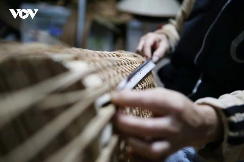 hanoi craft village busy for bamboo and rattan export orders picture 5