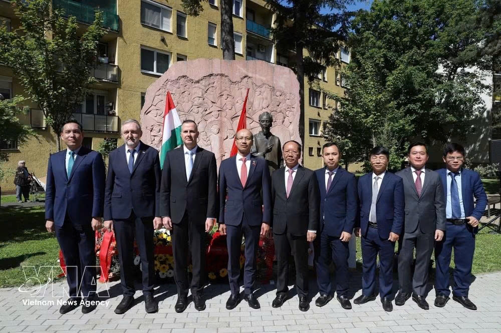 ho chi minh s thought on international solidarity highlighted in hungary picture 2