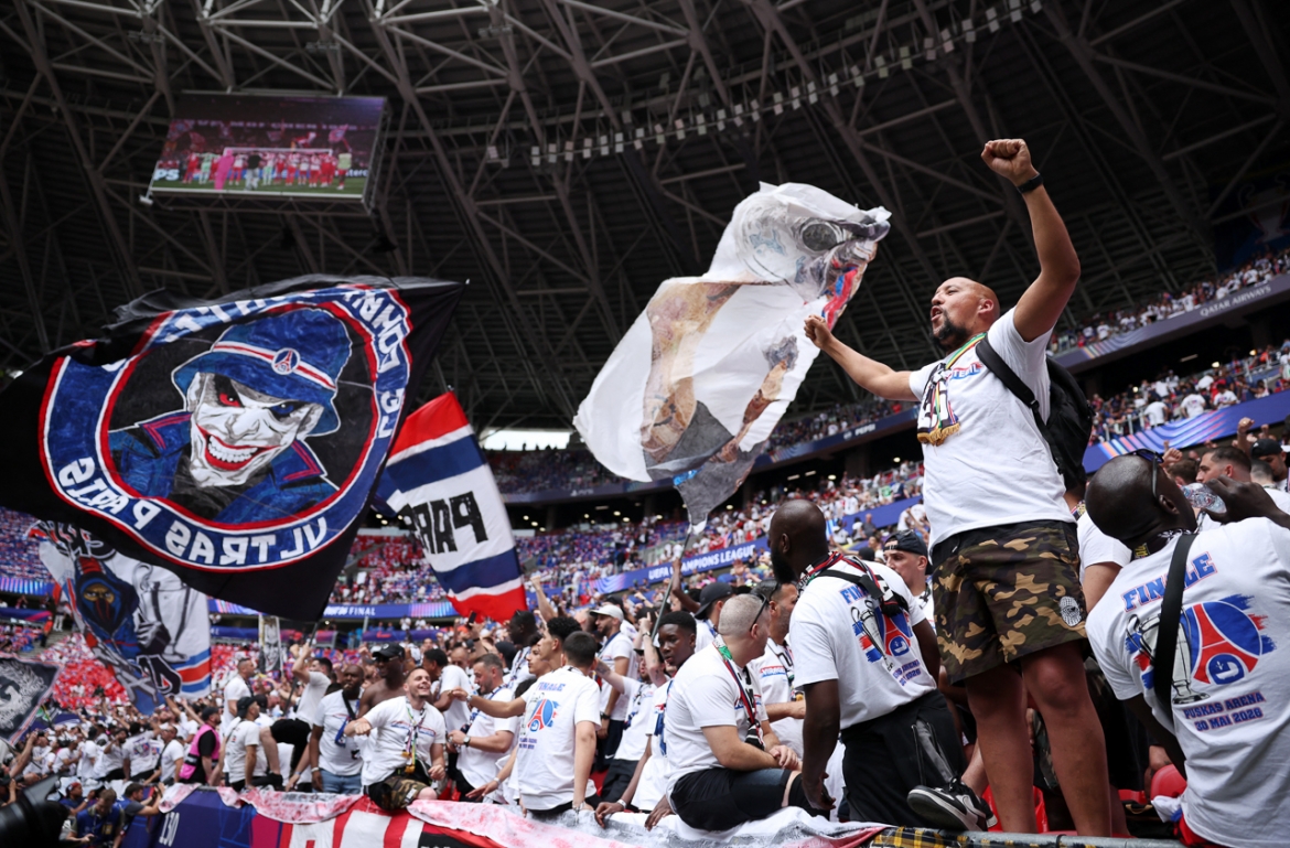 truc tiep psg 1-1 arsenal nhung phut cuoi kich tinh hinh anh 75