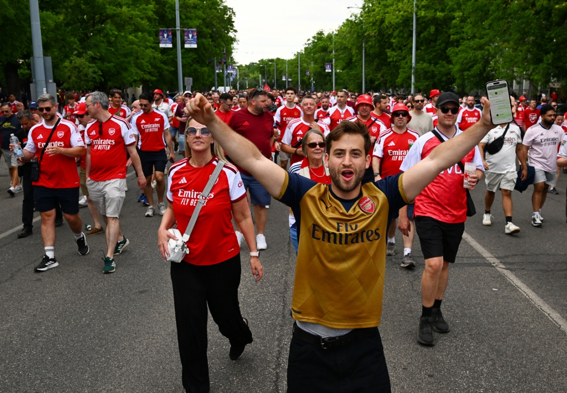 truc tiep psg 1-1 arsenal nhung phut cuoi kich tinh hinh anh 61