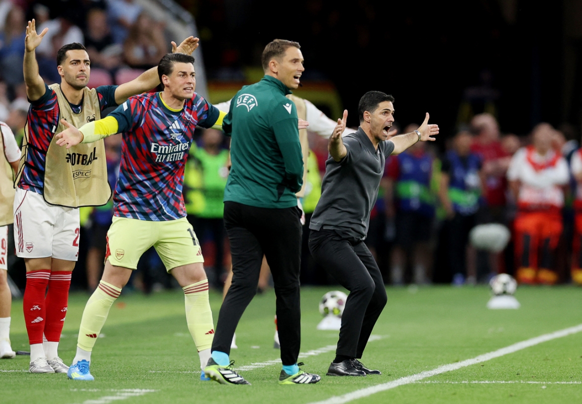 vuot qua arsenal tren loat luan luu, psg vo dich cup c1 chau Au mua giai 2025 26 hinh anh 84