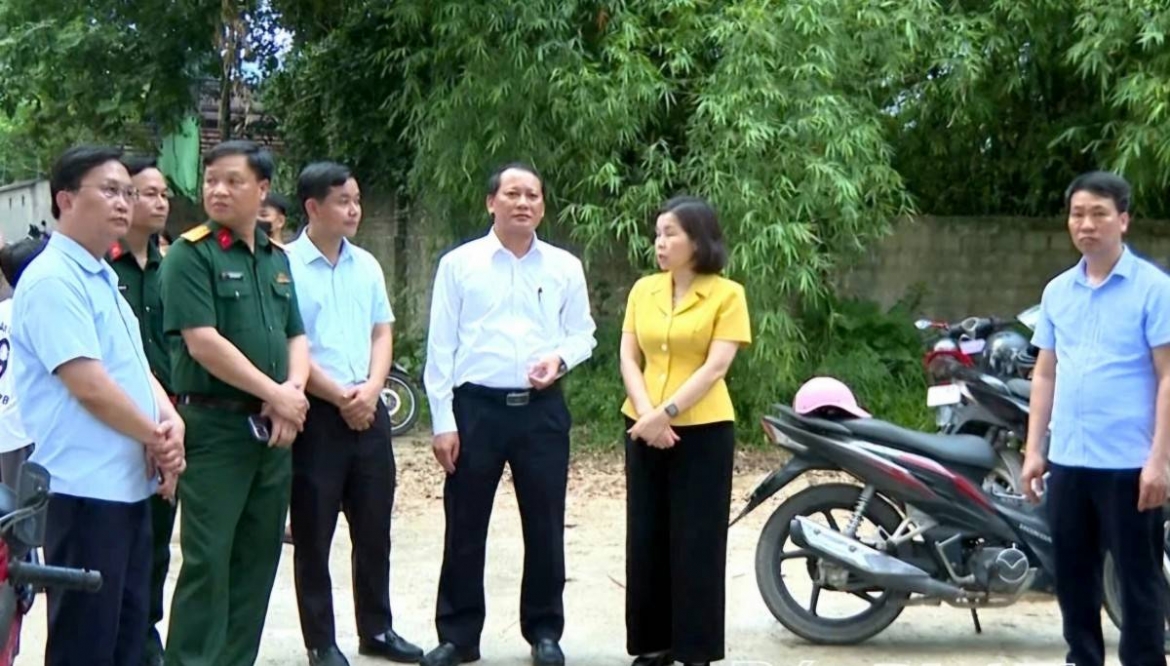 thay giao dau xot ke lai vu 5 hoc sinh tu vong do duoi nuoc o phu tho hinh anh 2