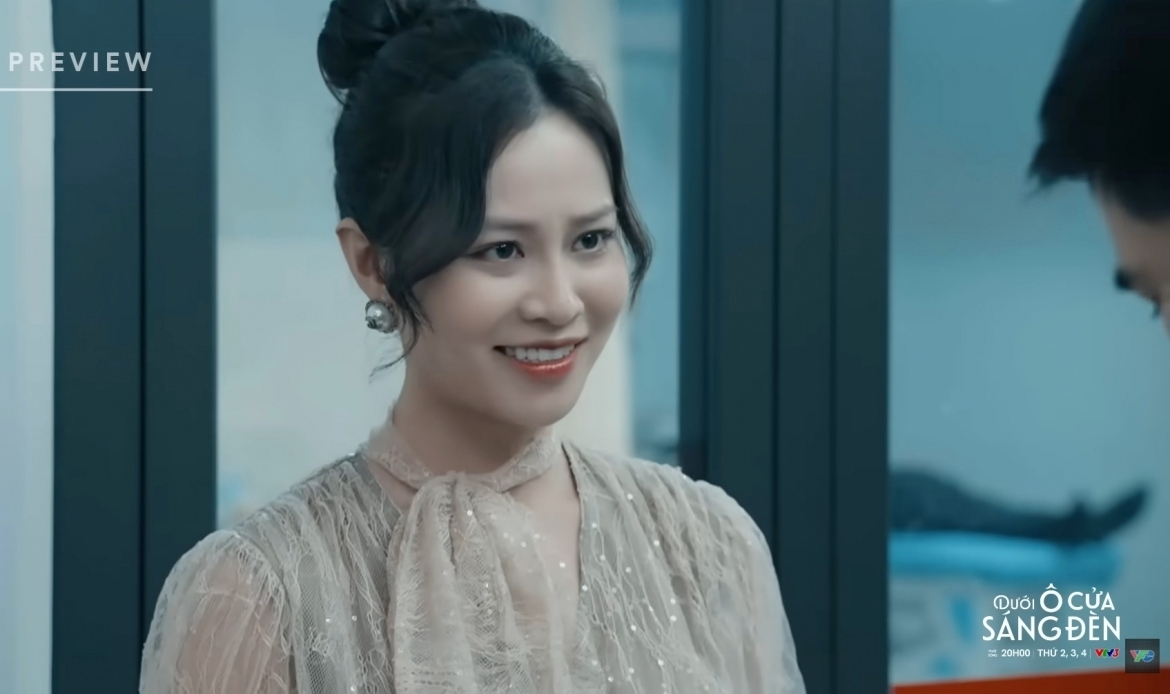 ngoai hinh khac biet cua my nhan vtv trong 2 phim moi hinh anh 3