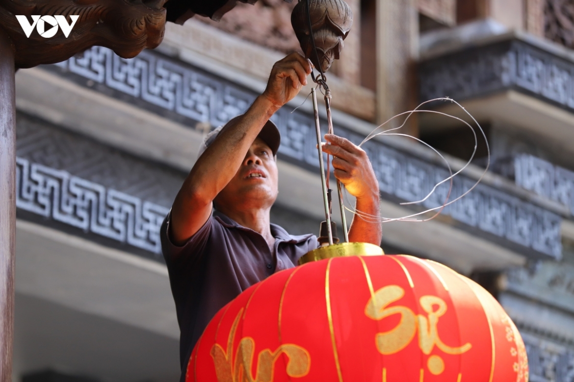 inside sac tu khai doan, last pagoda to receive imperial decree from nguyen dynasty picture 11