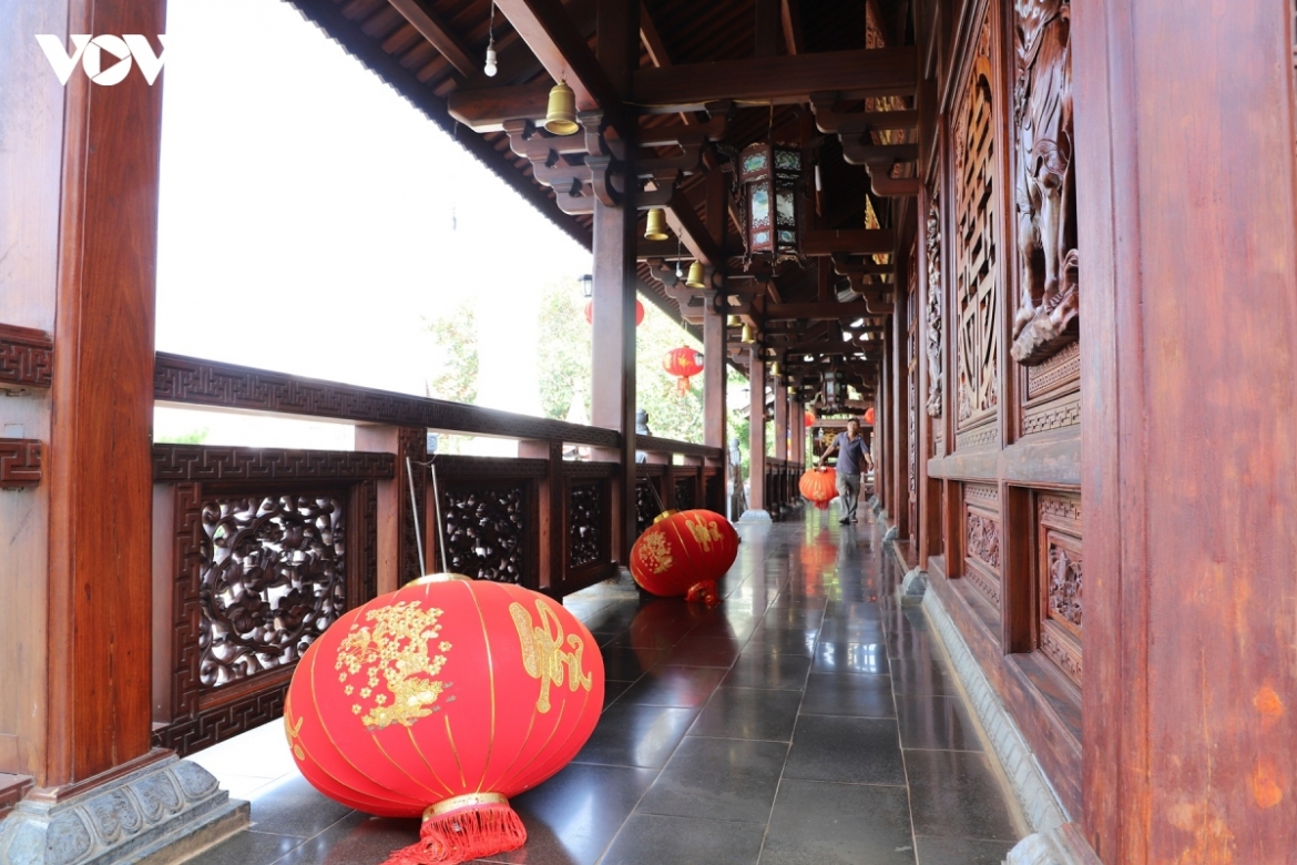 inside sac tu khai doan, last pagoda to receive imperial decree from nguyen dynasty picture 17