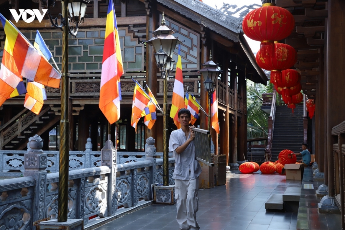 inside sac tu khai doan, last pagoda to receive imperial decree from nguyen dynasty picture 22