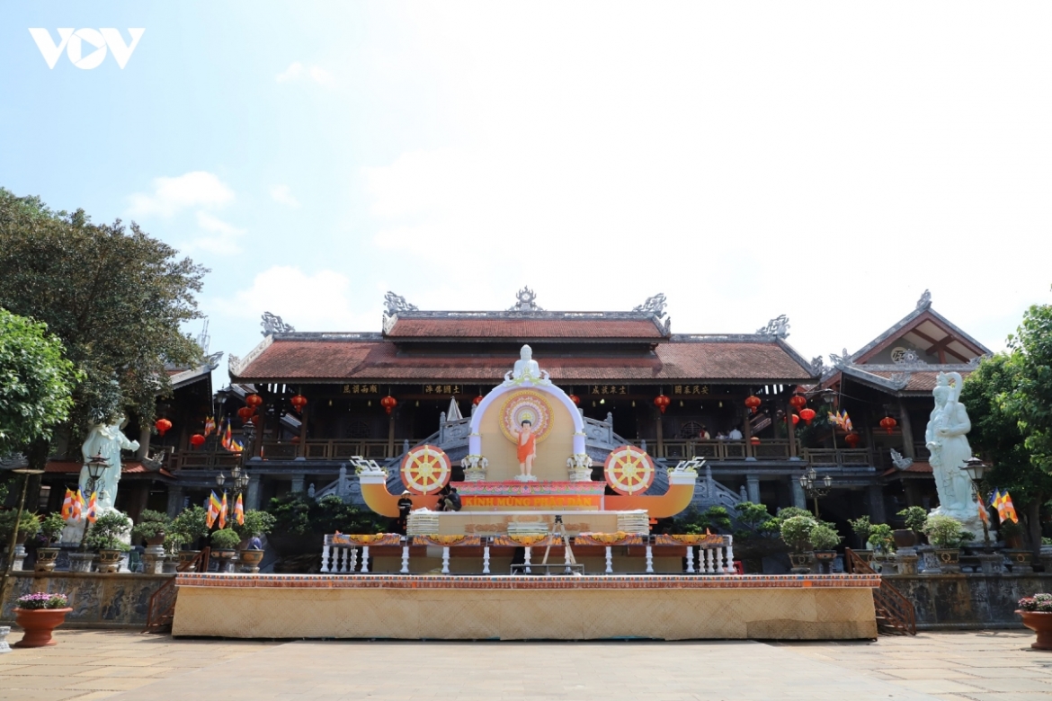 inside sac tu khai doan, last pagoda to receive imperial decree from nguyen dynasty picture 3