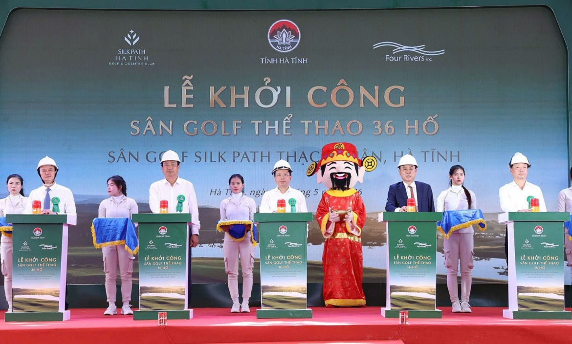 ha tinh dau tu 1.800 ty dong xay san golf 36 ho thuc day du lich cao cap hinh anh 5