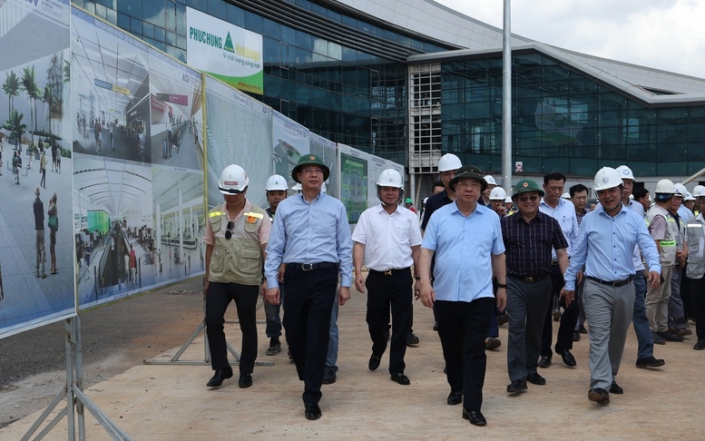 khai thac san bay long thanh va cao toc tp.hcm-long thanh-dau giay trong nam 2026 hinh anh 1