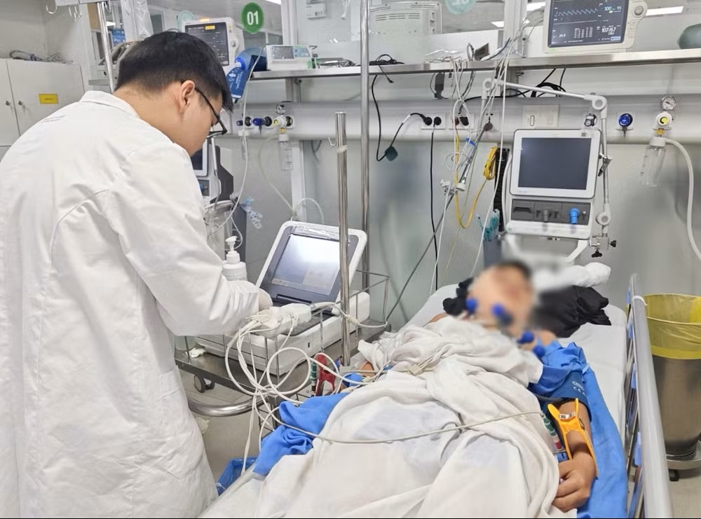cap cuu khan, bao ve vung than kinh cho be 11 tuoi bi dao cam vao dau hinh anh 2