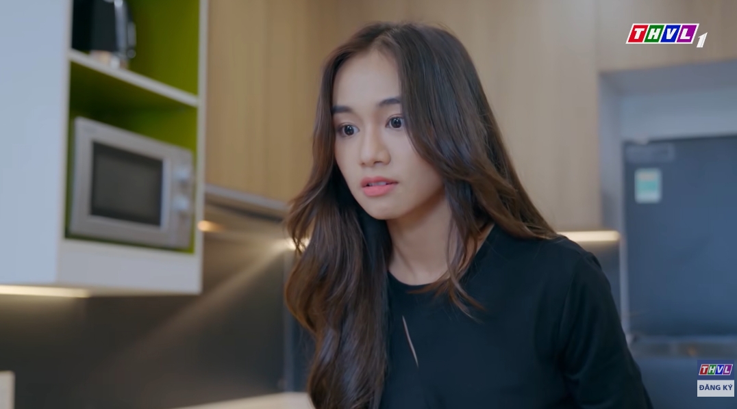 ket phim bong ma hanh phuc khan gia ha he khi cap doi ngoai tinh tu hai nhau hinh anh 2