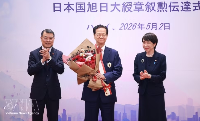 japan bestows order of the rising sun on former vietnamese leaders picture 2