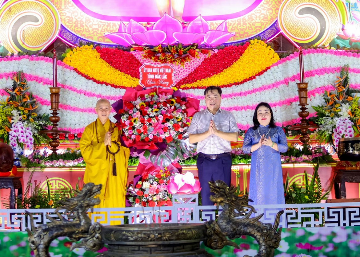 soi noi cac hoat dong mung Dai le phat dan tai Dak lak hinh anh 2