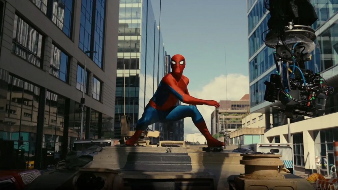 nguoi nhen tro lai vi sao ca the gioi van cho doi peter parker hinh anh 8
